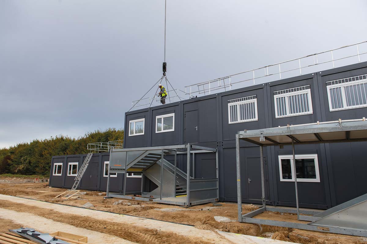 [#COVID19 ] Nous maintenons le fonctionnement de notre #réseau et des sites de production tout en assurant le respect des nouvelles mesures sanitaires. Nous continuons bien entendu à livrer nos clients. nous saurons traverser cette nouvelle épreuve. Vous pouvez compter sur nous.