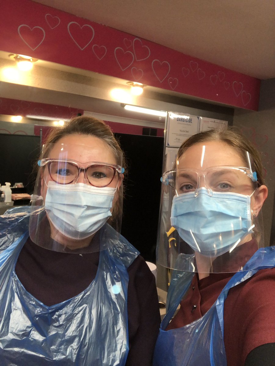 PinkNJ's tweet image. Last day in the salon before lockdown! Good luck to all my fellow professionals 💕💕💕