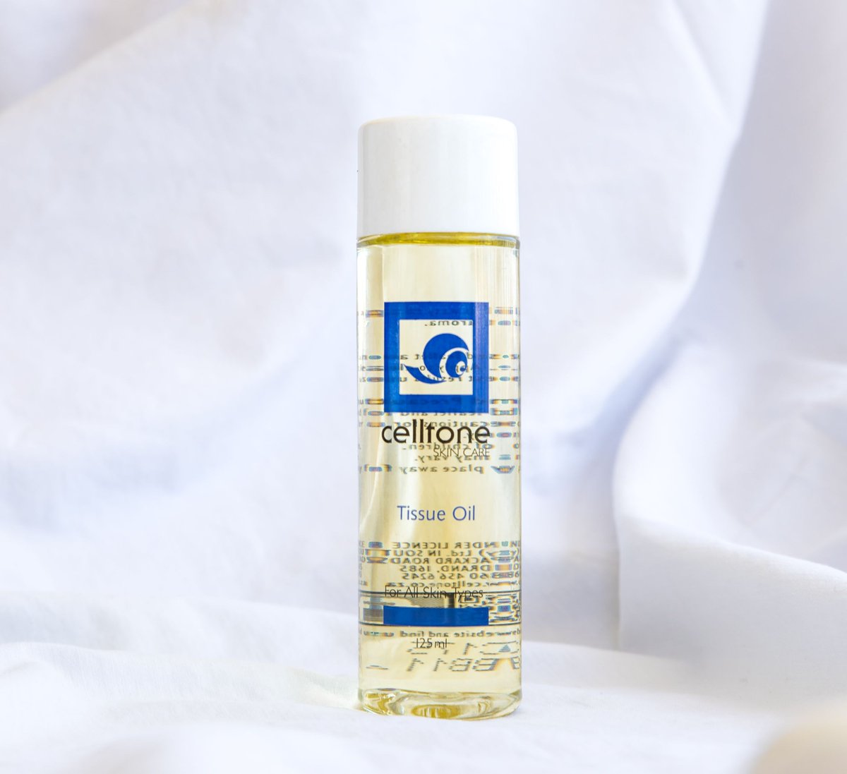 CelltoneSA's tweet photo. Boost the skin’s hydration with powerful lipids such as those found in our Celltone Tissue Oil!
Now available at @Dischem and @Clicks_SA
#Celltone #SkinCare #TissueOil #Hydration #Lipids #EssentialOils https://t.co/yajIWrdLS9