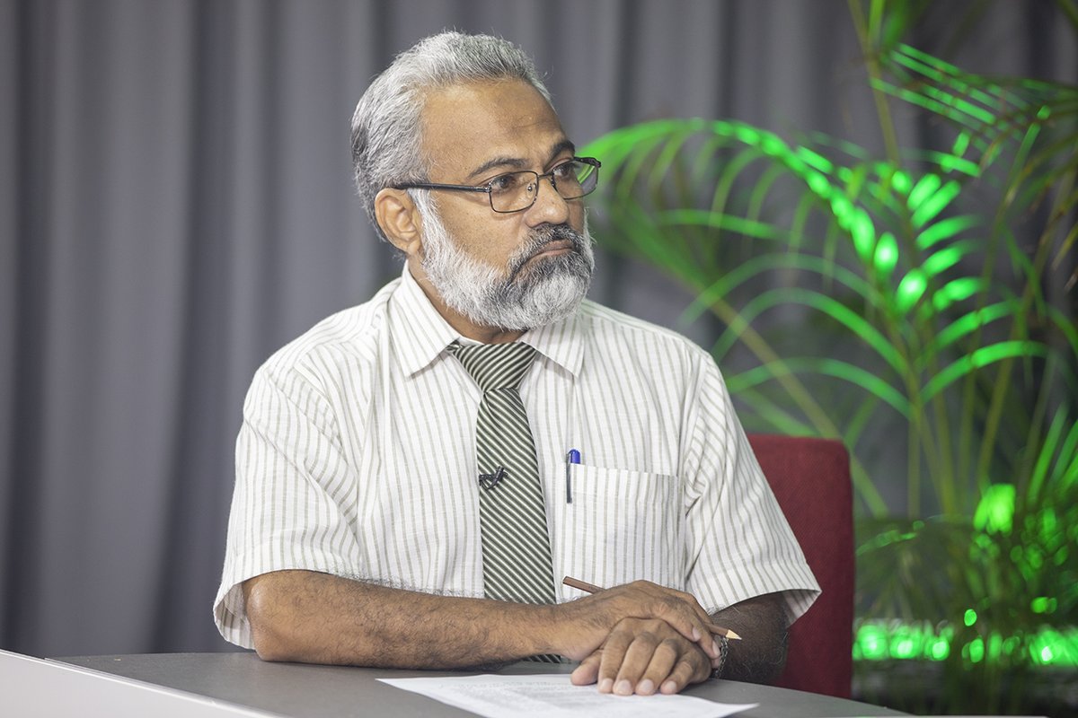 MVIaffairs's tweet photo. މިނިސްޓްރީ އޮފް އިސްލާމިކް އެފެއާޒްގެ ފަރާތުން ދީނީ ހޭލުންތެރިކަން އިތުރުކުރުމަށް ލައިވްކޮށް ގެނެސްދޭ "ހަނދުމަ" ޕްރޮގްރާމްގެ ތެރެއިން" ޘަޤާފަތް ނަކަލު ކުރުން"
 04 ނޮވެމްބަރ 2020
#Handhuma #MVIaffairs https://t.co/bE4CjTHOsS