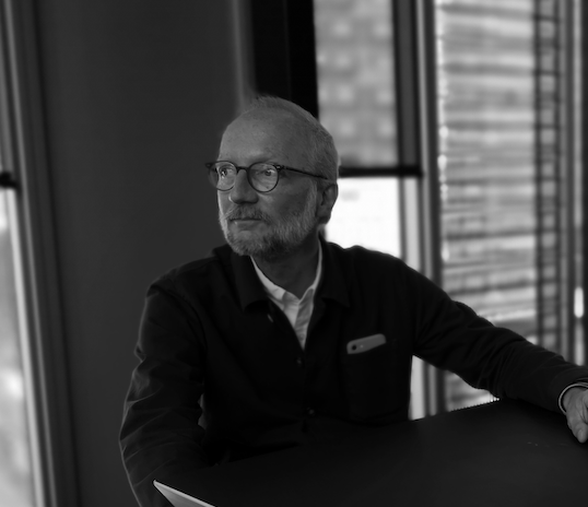 lemediacom's tweet photo. L’agence W a accompagné le lancement de #Salto. Quelle a été la mission de l’agence et ses autres projets ? #COVID19

Les réponses avec Martin PIOT, Vice-Président @wcie 

https://t.co/arlCxpfskH https://t.co/27rxrcqphB