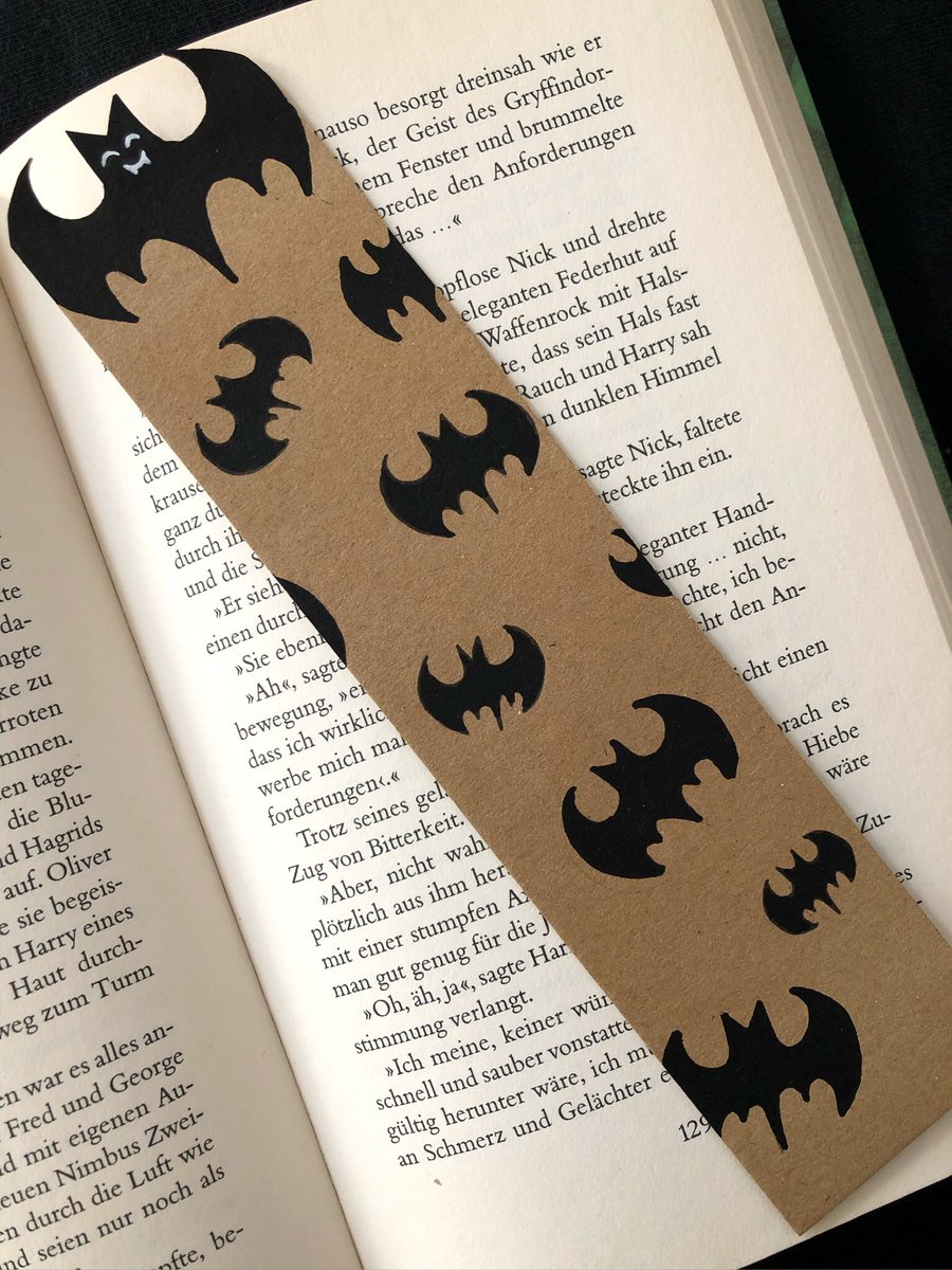madxmewayne's tweet image. ✨Spooky Sale✨
because the spooky season is over, you can get 10% off of my spooky bookmarks with Code: SPOOKY20
Only until 13.11.20✨
🌙 Shop Now 🌙
etsy.com/de/shop/Madame…