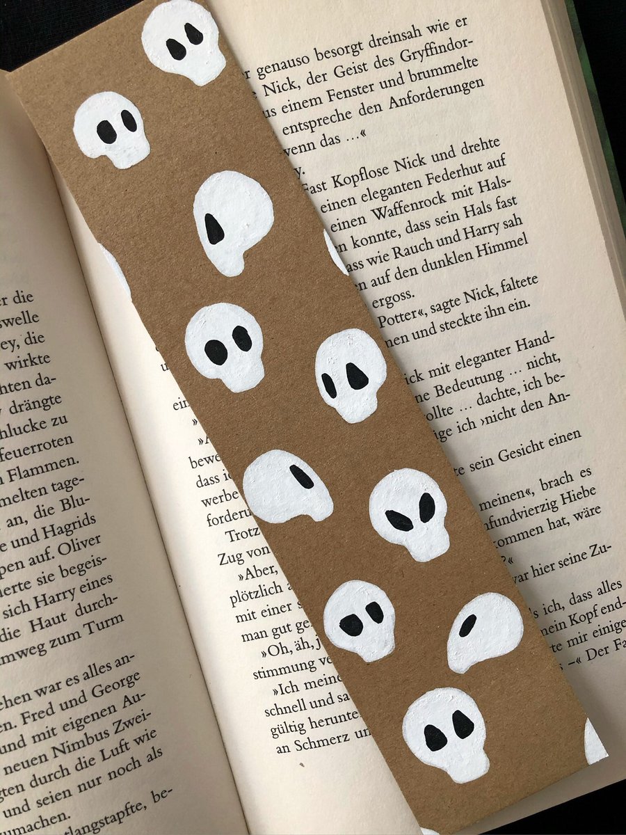 madxmewayne's tweet image. ✨Spooky Sale✨
because the spooky season is over, you can get 10% off of my spooky bookmarks with Code: SPOOKY20
Only until 13.11.20✨
🌙 Shop Now 🌙
etsy.com/de/shop/Madame…