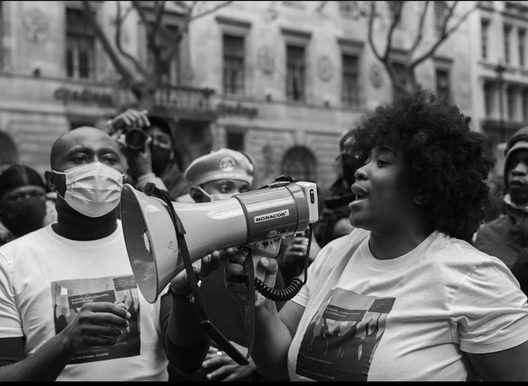 Thread of our favorite images from the  #EndSARS   protests 