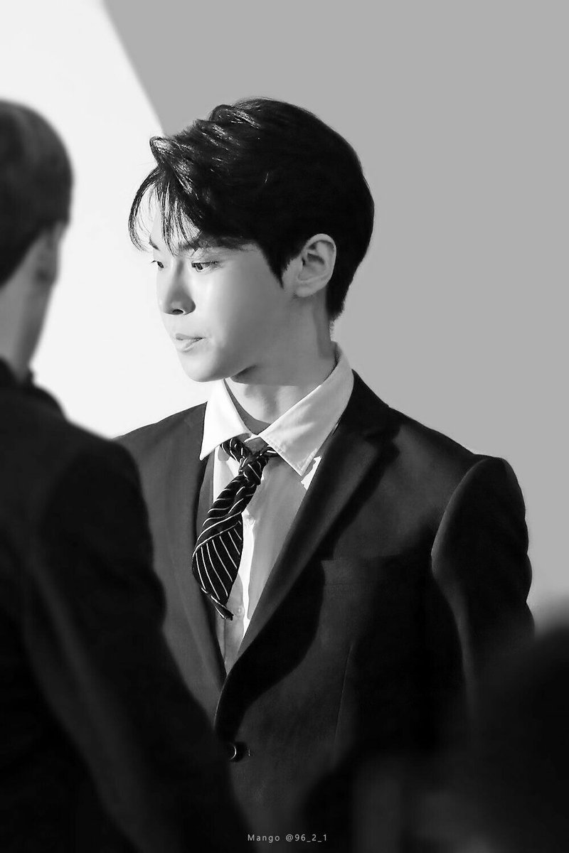 mutualan? saya auto fb 
bantu rt/like 

#roleplayer #roleplayerkpop #rpindonesia