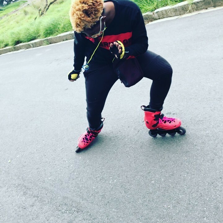 _adjz_'s tweet photo. “As vezes o travão é a chave para vencer a corrida” 
.
.
.
.
.
.
.
.

#rollerblades #rollerblading #aggressiveinline #aggressiveskating #streetblading #blades #patinsstreet #patinsinline #patinsinline #patinsquad #patinslovers #patinsevida #mindblown #… https://t.co/CPBDKw1tjw https://t.co/fIQsjO5Uyx