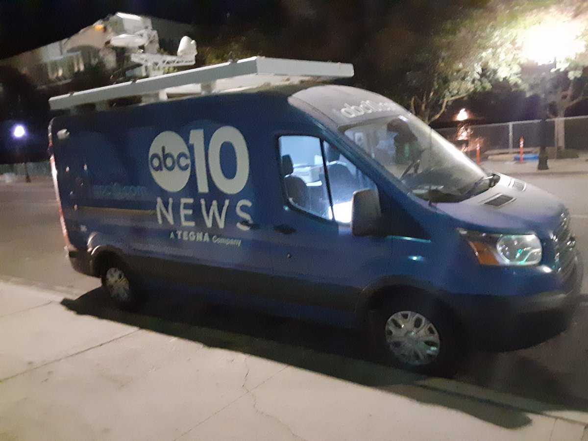 kevinvaline's tweet photo. Sacramento TV already at Modes to courthouse ahead of today's hearing in Scott Peterson case. He will not be in court. https://t.co/HLmEdfyRQ1