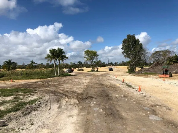 fadi_masoud's tweet photo. After years of hard work by locals, we are thrilled to hear that the City of Hollywood, Fl has purchased a 45 ac. golf course w/ General Obligation Funds for "a publicly accessible storm water park". This area was the subject of years of design-research and an interactive ... 1/2 https://t.co/ICsVV1oQv2