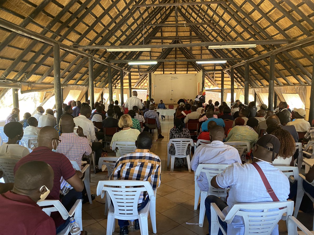 nelsonchamisa's tweet photo. The MDC Alliance National Council leadership meeting - a full house from all the corners and provinces of Zimbabwe.We are a great people’s party! Nomakanjani!!! https://t.co/QGWMlvslRt