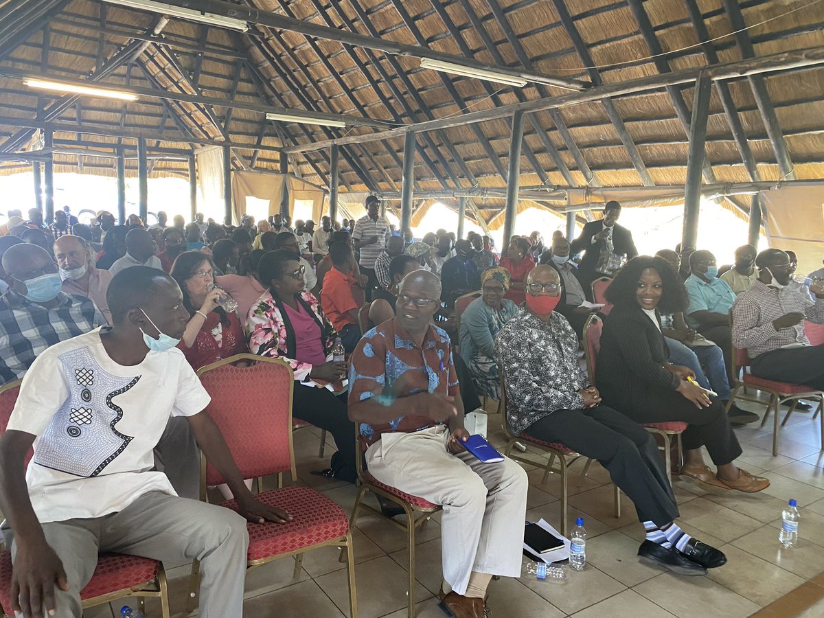 nelsonchamisa's tweet photo. The MDC Alliance National Council leadership meeting - a full house from all the corners and provinces of Zimbabwe.We are a great people’s party! Nomakanjani!!! https://t.co/QGWMlvslRt