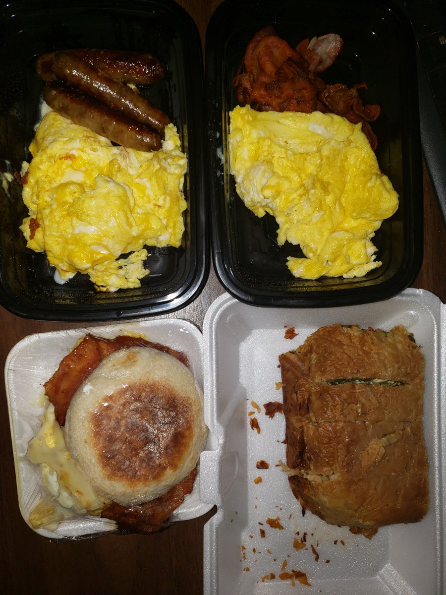 ray_boutin's tweet photo. Tune in this morning to 980 WCAP at 8:40 with @tedpanos &amp; @dtension  to hear my Real Estate Ray Boutin segment.  Thanks to Cote's Market for helping me feed the staff. Cote's market located @ 175 Salem St in Lowell. Now offering delivery at (978) 458-4635. https://t.co/Ue51fTC7bg https://t.co/f1UuM4vbid