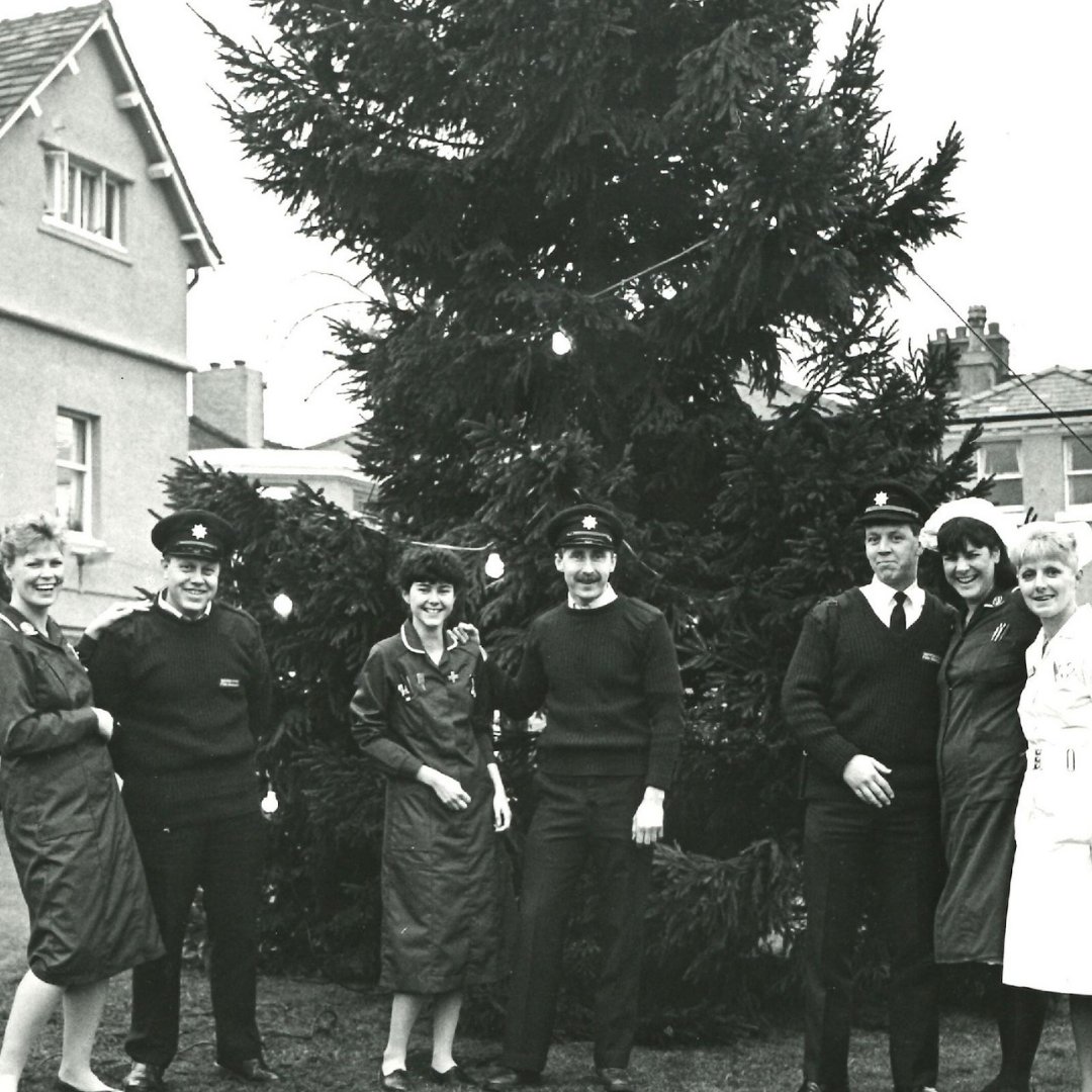 LiverpoolHosp's tweet photo. #HowItStarted 𝗩𝗦 #HowItsGoing 

Can you guess which year these photos of the Marie Curie Liverpool Hospice were taken?

#FlashbackFridayBack ⬅️ https://t.co/10ZDOODQBi