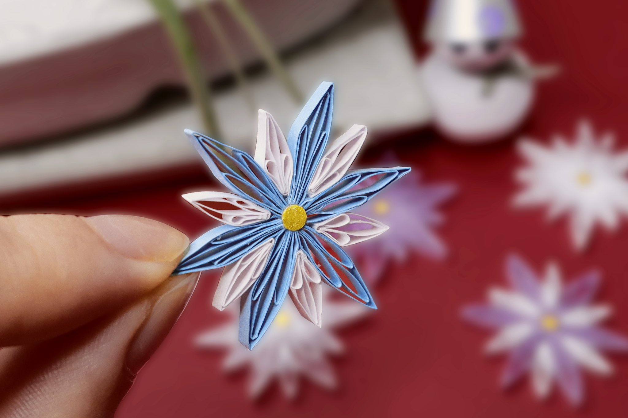 Ayawang 紙で作る雪の結晶 作り方動画 T Co 0gtevx9lp9 クリスマス 雪の結晶 Snowflake 飾り Paperart ペーパークラフト ペーパーアート ペーパー雪の結晶 ハンドメイド 紙雪花 雪花 ペーパークイリング T Co Bieow3wgmh