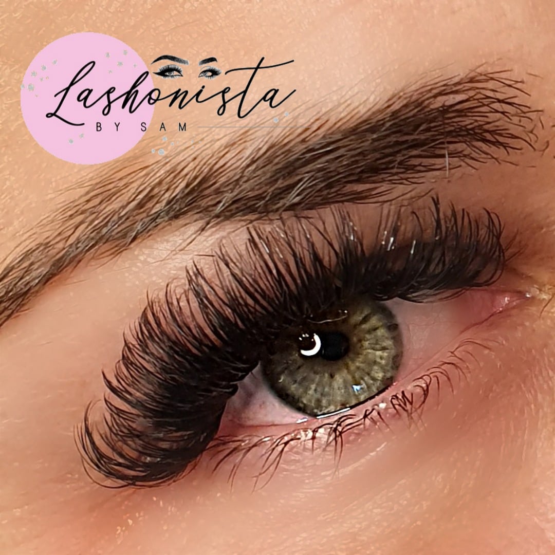 SammiGore's tweet photo. Booking at https://t.co/1VTdloonhY #supportlocalbusiness #localbusinesses #sthelens #sthelensbusiness #sthelensbiz #lashes #lashextensions #browwaxandtint #lashextensions #lashboss #lash #browshape #lashenhancement https://t.co/SioVSsK79R