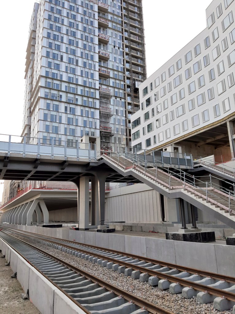 IDFmobilites's tweet photo. [#ProjetEole] Les travaux de prolongement du #RERE à Nanterre et Mantes se poursuivent. Zoom sur les travaux dans la future gare de Nanterre. Le réseau de #TransportsIDF grandit en @iledefrance ! @ParisLaDefense @SNCFReseau https://t.co/WazFXojw8w