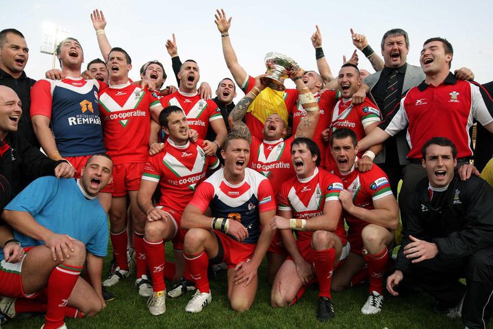 🗓️ANNIVERSARY | BLYNYDDOL

It's 1⃣ year to go until @RLWC2021 but who remembers 🔟years ago today when <a href="/gareththomas14/">Gareth Thomas</a> captained #WalesRL as we beat <a href="/FFRXIII/">Fédération Française de Rugby XIII</a> to win <a href="/RLEFofficial/">RLEFofficial</a> 🇪🇺European Cup and qualify for 2011 #rugbyleague Four Nations.

👉MORE / MWY: bit.ly/3mfGMVO