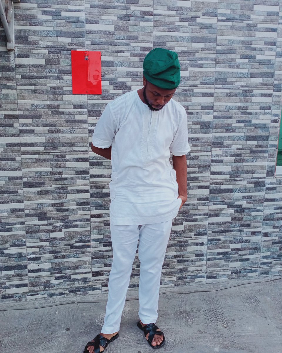 wavingflag01's tweet photo. Our National Anthem Is very opt now.
Arise o compraiots , Nigeria Calls Obey.....
Nigeria is calling us now. 
Nigeria would be built by Nigerians.
.#EndSWAT #PoliceReformNG #Burnaboy #Nigeria #peterside #ARISENews #loveworldtwitter #lwtwitter #atedopeterside https://t.co/aLI1OxiNqr