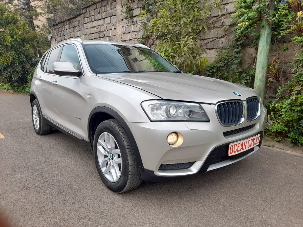 CarPlug254's tweet photo. My customer could be on your TL, kindly Rt &amp; like my hustle.
2013 BMW X3 20i
2.0l Turbo
8AT
Mileage 66835 km
3.59M
#Beyonce #MaishaConcertFriday #FridayMotivation #SouthSudan #JerusalemaChallenge #LoveClasses #KameneAndJalas #CristianoRonaldo #Sugoi https://t.co/3P6PDa10n4