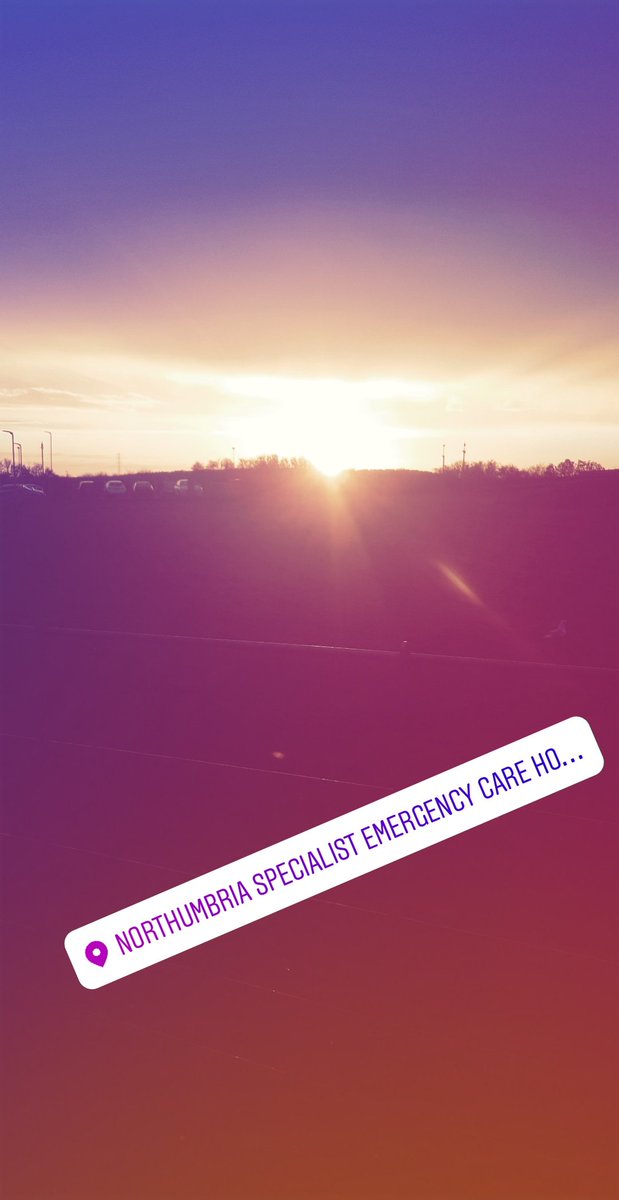 tammymillican's tweet photo. Leaving work and caught a glimpse of this 🌄 #photooftheday #photoworthy #nsech #sunrise https://t.co/FnwtxmE2Hj