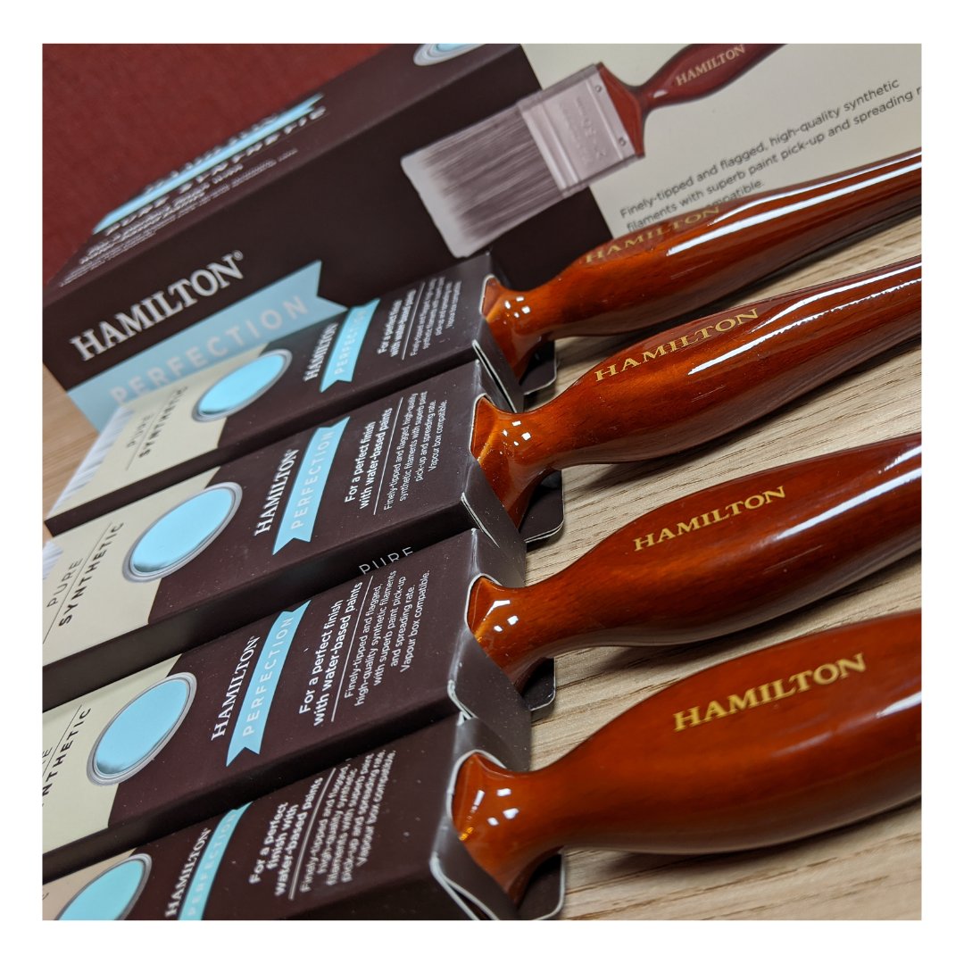 It's #FREEBIEFRIDAY! Which means it's #GIVEAWAY time!

To help you with your weekend &amp; half-term #DIY projects, we are giving away a premium quality, @hamilton_decor brush set.

To enter:
1️⃣ Follow us
2️⃣ Tag a friend &amp; comment 
3️⃣ Retweet this post

 #free #freebie #competition