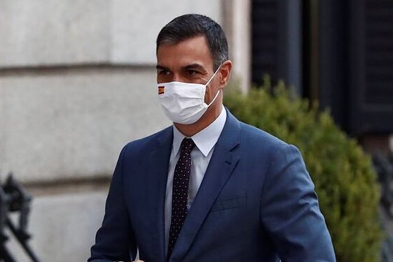 #ÚLTIMAHORA ‼️ | #COVID19 ☣️ #Covid_19 🦠
🇪🇸 España | @desdelamoncloa
Pedro Sánchez comparecerá a las 12:30h desde el Palacio de la Moncloa para hacer una declaración institucional. https://t.co/98WVFHgZHN