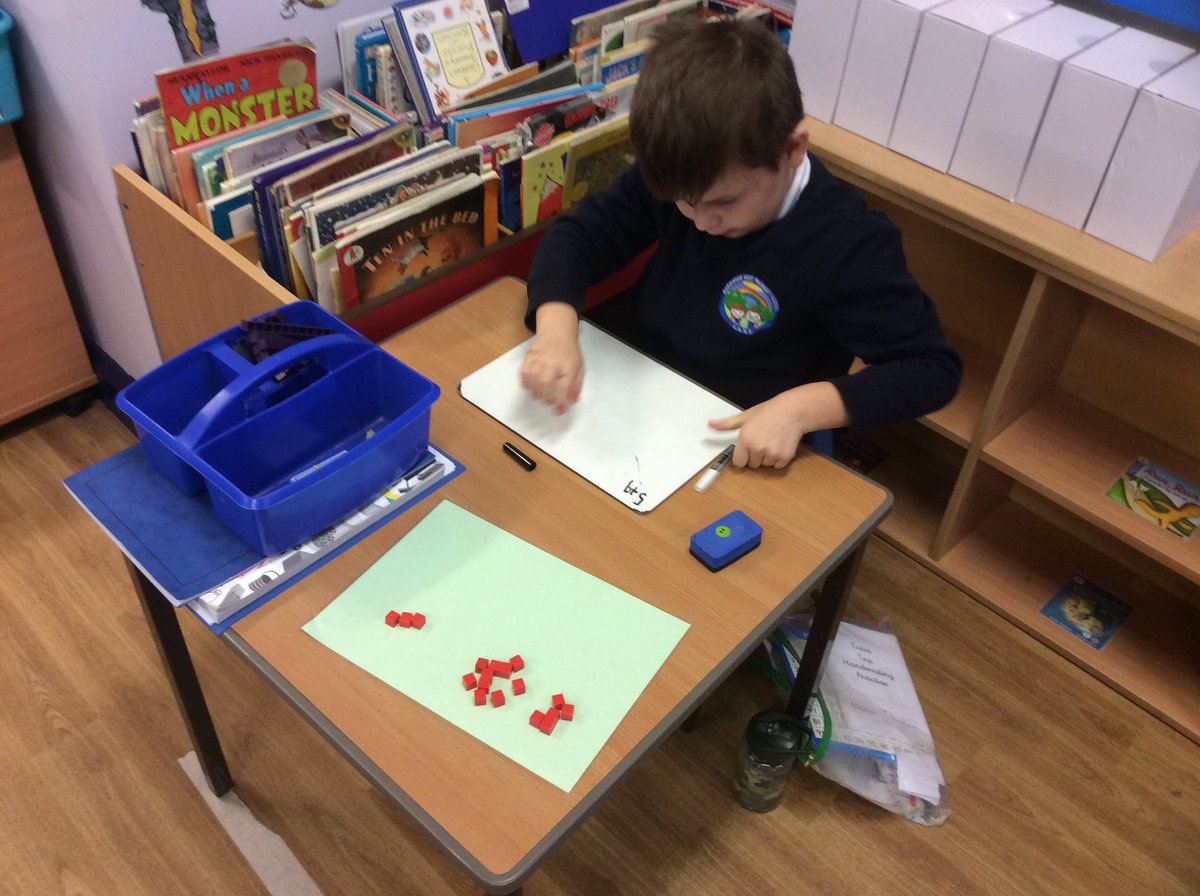 MWCP_Year2's tweet photo. We are finding different ways of making 17 #mwcpmaths https://t.co/2BLsVxpkZI