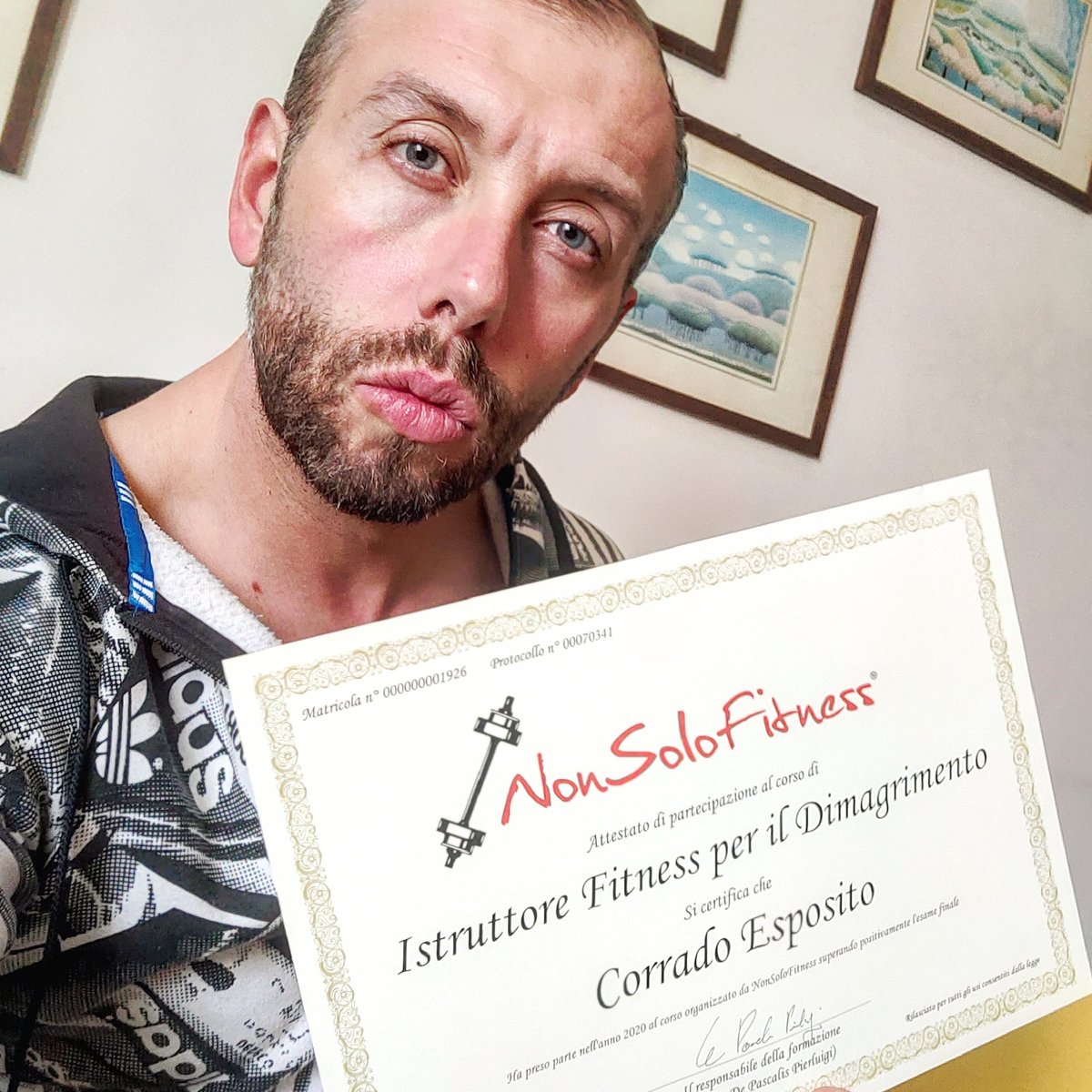 corradocoaching's tweet image. LO STUDIO NON FINISCE MAI 💪#fitnessmodel #fitness #bodybuilding #muscle #motivation #personaltrainer #coach #coachingonline #motivazione #casa #home #pescara #workout #food #amo #instagood #instalike #instaphoto #instamoment #nonsimollauncazzo #determinazione #passione #twitter