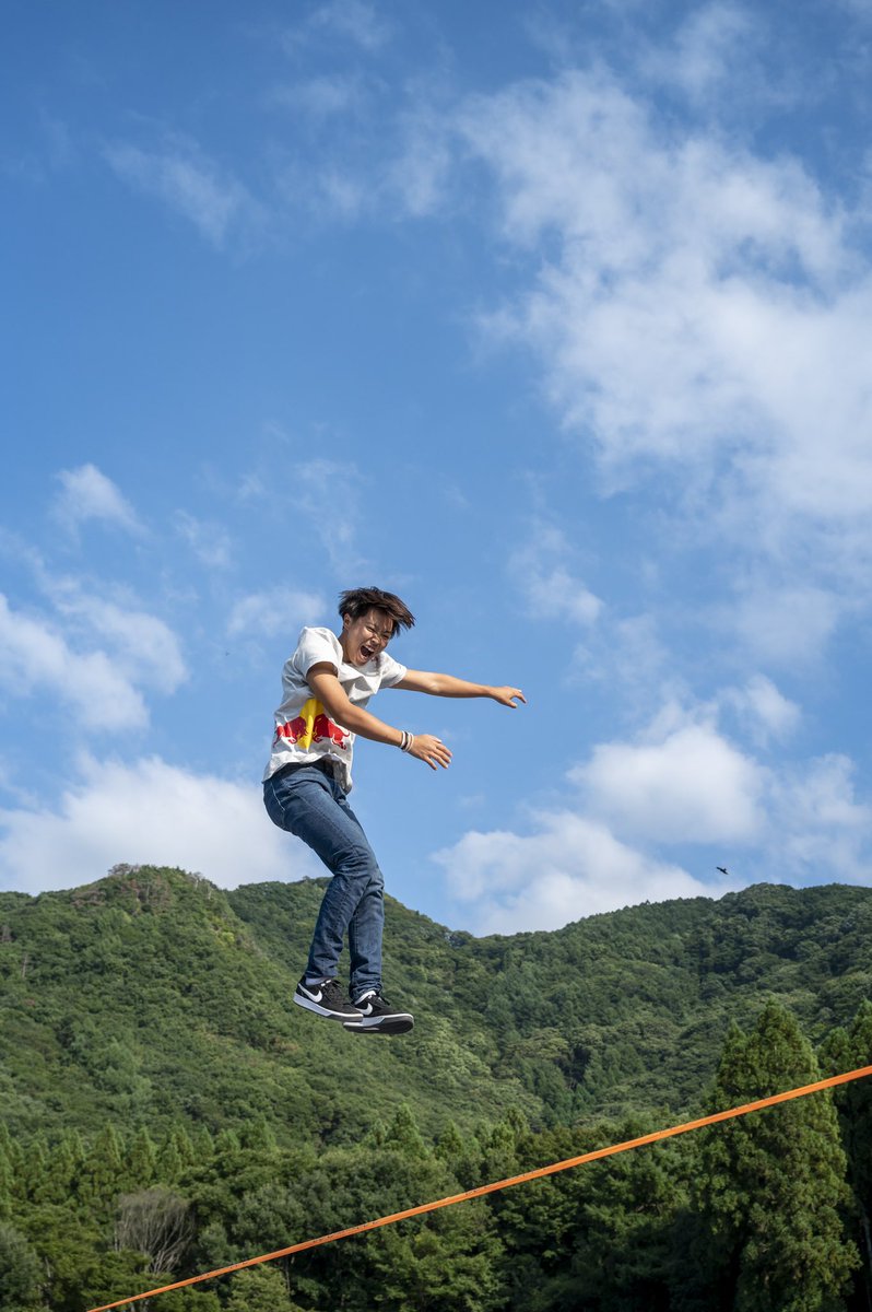 slack_haruki's tweet photo. 🤝It was a good competition🤝

@slack_fullcombo 2020

#slackline #スラックライン #幅5センチ 
@redbulljapan #redbull
@newerajapan #NewEra
@ZIIIRO_JAPAN  #ZIIIROWATCH
@bandel_official #BANDEL
@gibbonslacklines #ギボンスラックライン
@jspo_slack #一般社団法人スラックライン推進機構 https://t.co/IQswecCgHR
