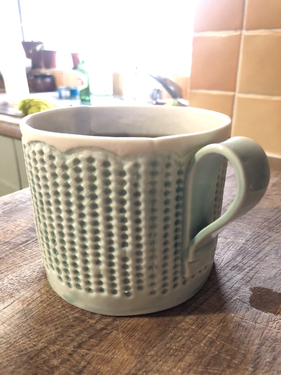 stitchedceramic's tweet photo. Cupa tea in a pint mug, yes please !
#handmade #pottery #cupatea https://t.co/eavXFjGNe4
