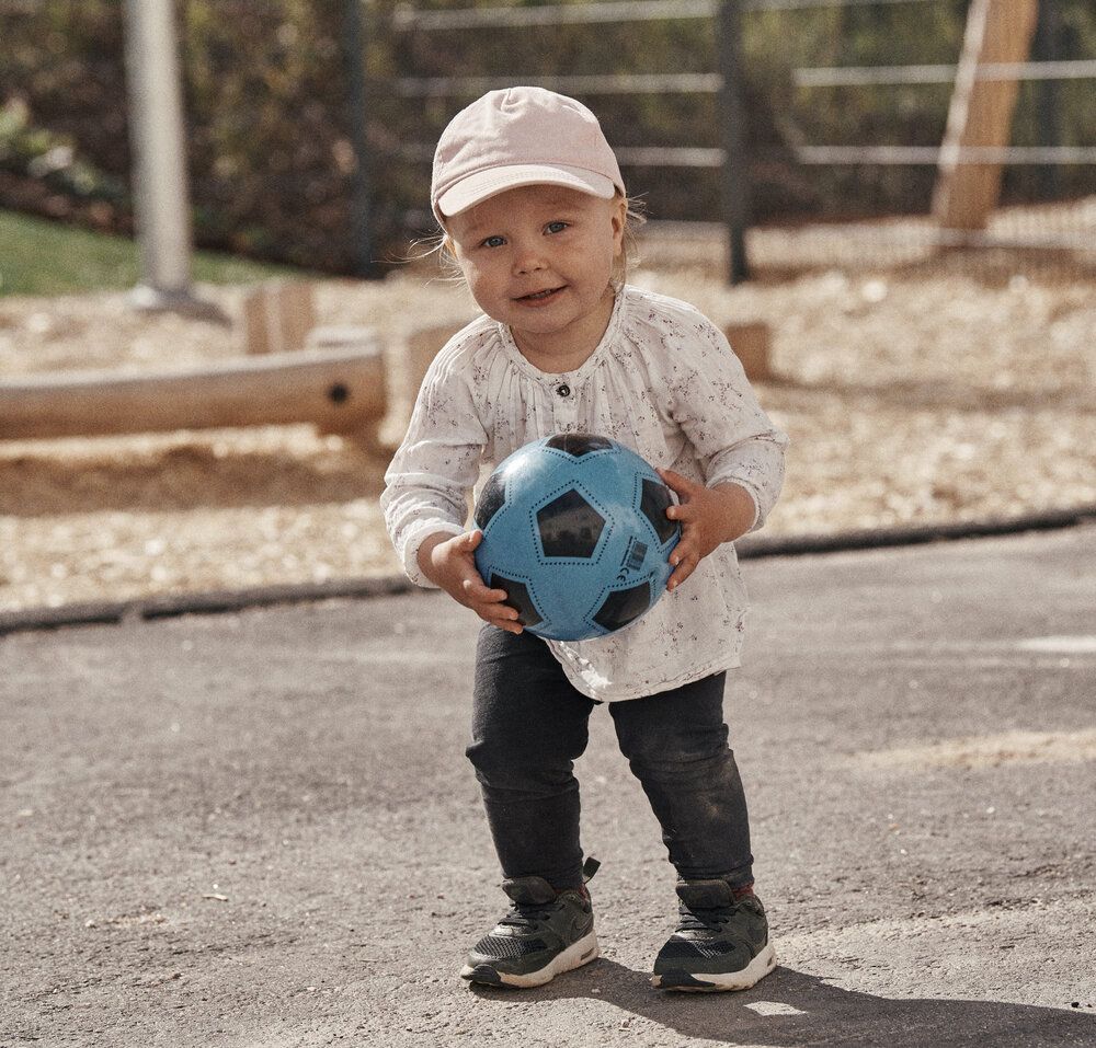 HeiSchools's tweet photo. Do you ever wonder how babies learn? 👶 We break down the educational strategies that work best for ages 0 to 3 and explain how Finland approaches education for the little ones. #BabyEducation #PreschoolEducation #InspirationForTeachers 
https://t.co/YRzdXVL4mA https://t.co/B555cv5Z3Y