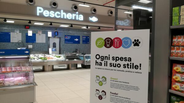 BlueRedGroupSpA's tweet photo. Nel #nuovo #superstore @Coop_Lombardia a #Monza @BlueRedGroupSpA ha realizzato #sumisura gli #arredi delle #linee in #acciaio #inox di diversi #reparti e gli #accessori per i #prodotti #freschi in #vetrina
#bluered #blueredgroup #blueredarreda #coop #arredamenti #constile https://t.co/3t5ZG7mOwK