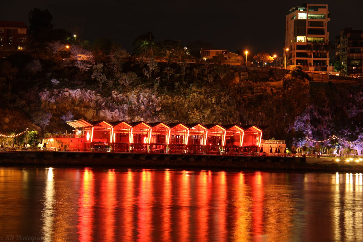 QLDSESVA's tweet photo. 👪 Howards Hall, Howard Smith Wharves, Brisbane
📅 SES Week Light up the State to support SES
📷 Sarah Nicholson
👍 Thank you for the support of SES
🧡 #sesweek #qldses #qldsesva https://t.co/epdAJTpI9C