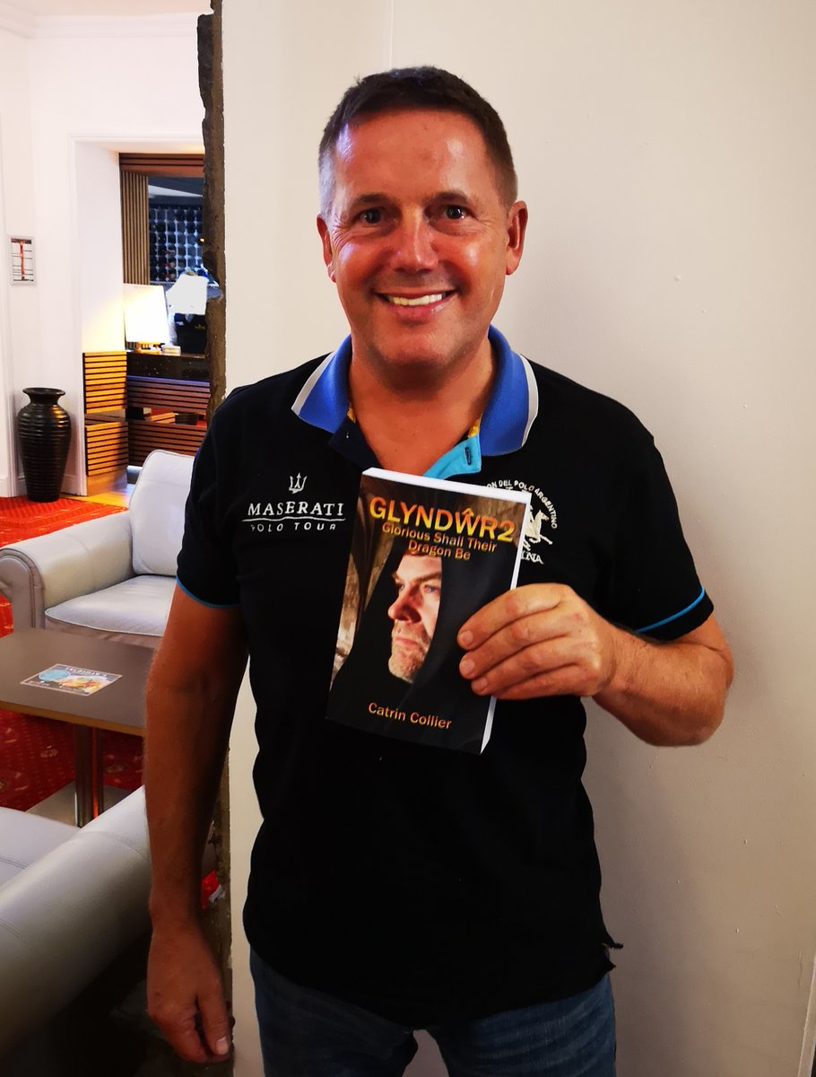 It's amazing to see wonderful people reading "Glyndwr2 Glorious shall their Dragon be." Thank you so much for the photograph, Kevin Green