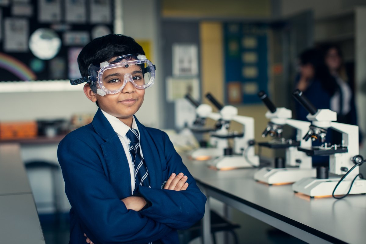 Castle_Hall's tweet photo. It is not too late to pay us a virtual visit or make us your first preference - deadline for applying for a Y7 2021 high school place is 31st October 2020 #academicexcellence #developcharacter #raiseaspirations
@ImpactMAT
https://t.co/FP85d2C9Ue https://t.co/FEJLIaH5nF
