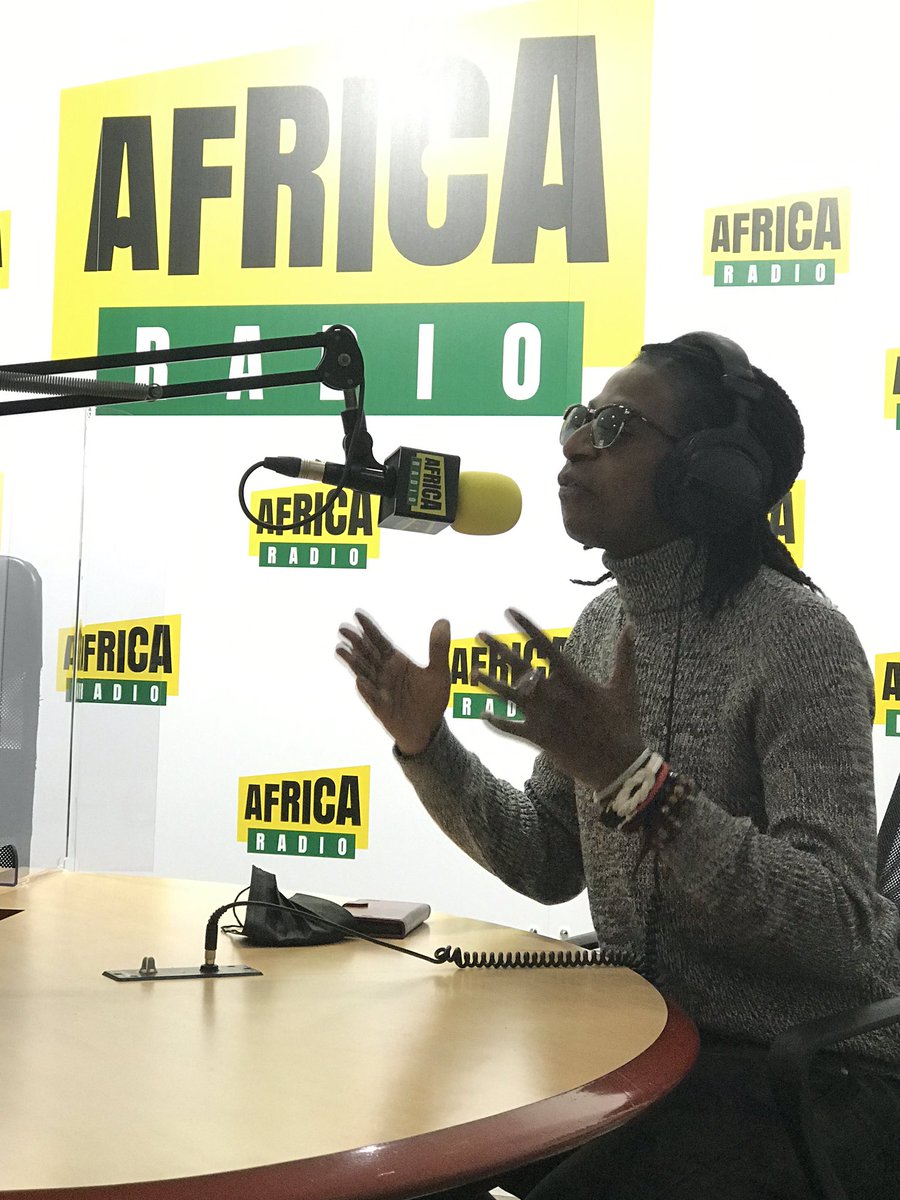 DanouRP's tweet photo. Promo @krisbadd sur @africaradioOFF #sexybabe https://t.co/K1iGIWDywv
