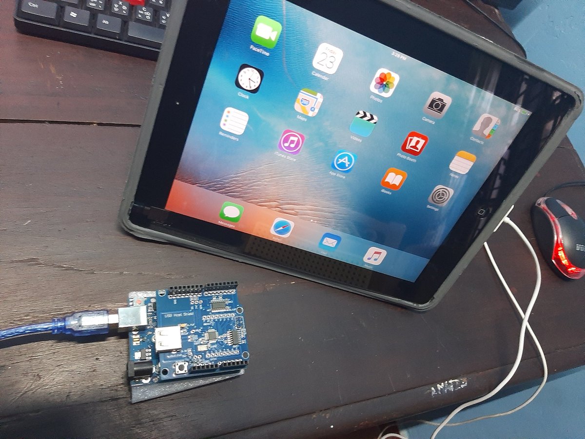 Maco3922's tweet photo. @sliver752 Success fully bypassed ipad 2,1 ipad 2 wifi with arduino thanks to appletech752 and factory activated https://t.co/T0BpcqToY3