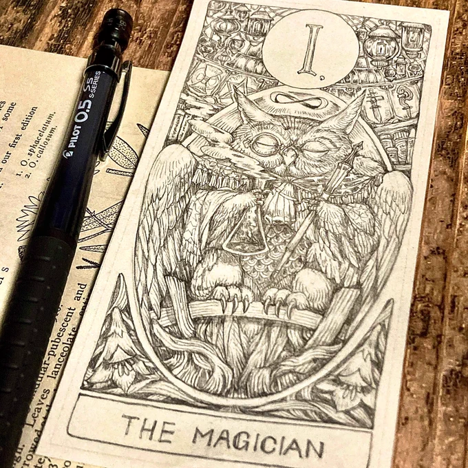 1.魔術師のタロットカードが描けました。 