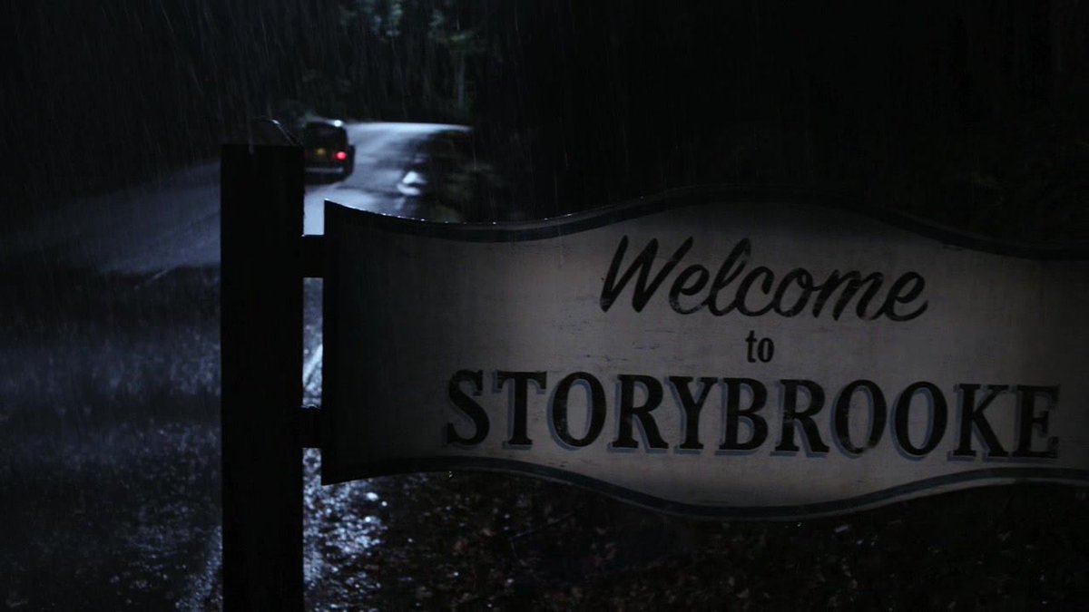 morbidxfairyx's tweet photo. 9 years ago today The Savior arrived in Storybrooke to break the curse and my favorite show premiered. Happy birthday to my comfort show. 
#ouat https://t.co/71kdc0yYWs