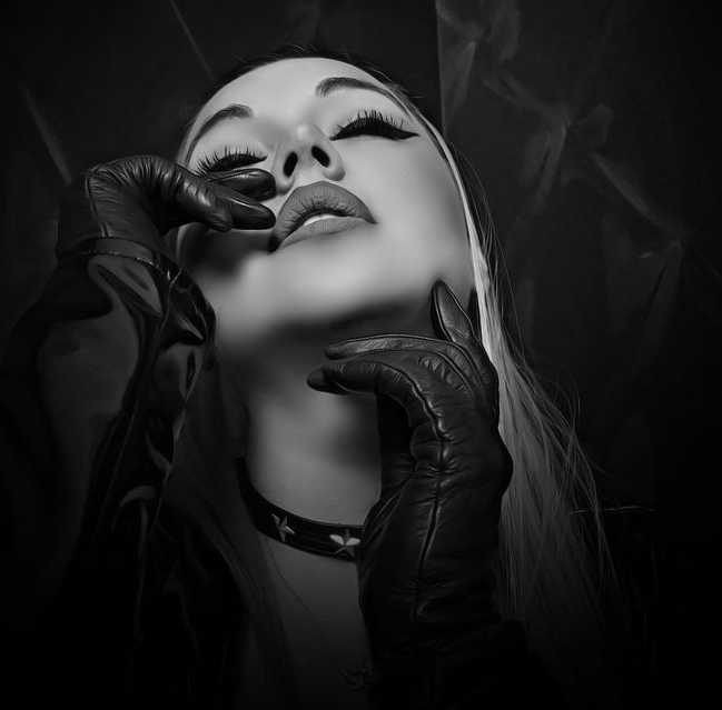 EliteGoddessNet's tweet photo. The Goddess ⚜️AvaMicci⚜️ will make you surrender to her.  You may join her here to worship👇

https://t.co/28mpjaIUvP

#Mistress #domination #femdom #findom #mindfuck #brainwash #ControlRemedy 

@stupidloserfuck @RTFindomCam @FinDommes https://t.co/uqWMB924mt
