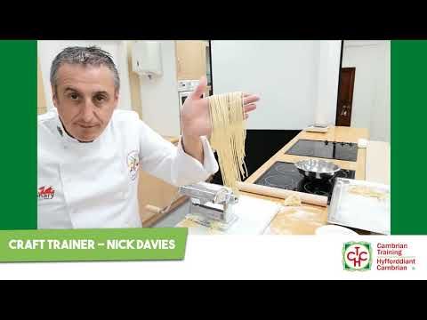 CTCwbl's tweet photo. #LearnAtHome how easy it is to make your very own #pasta just like the professionals with our Craft Trainer, Nick Davies ready for #WorldPastaDay on Sunday. #skills #LearningNeverStops #culinaryskills #apprenticechef #becomeanapprentice https://t.co/hE5ryPEhsA https://t.co/8IQCpUSpwD