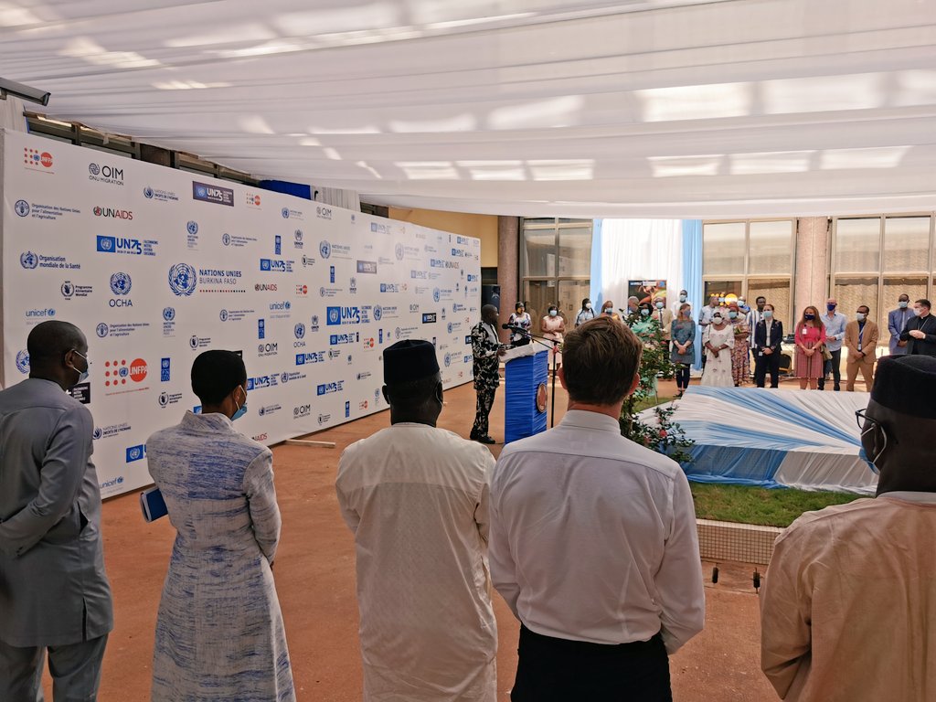 UNFPABF's tweet photo. #Happeningnow commémoration de la Journée des Nations Unies #UNDay2020 #BurkinaFaso. 
@metsi2 @AugusteKpognon @PNUD_BFA @onubf @BlogueursBF @donareine @HannoRanck https://t.co/c1XdNm8vn5