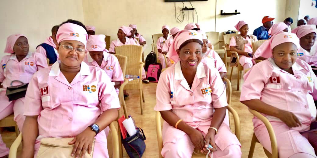 UNFPARDC's tweet photo. FIN FORMATION SAGES-FEMMES HUMANITAIRES ESPACE GRAND #KASSAI
30 Sages-femmes prêtes pr les défis de la santé sexuelle &amp; reproductive en situation #humanitaire
Le 4è pool à Kalemie pour bientôt @MinSanteRDC @OMSRDCONGO @UNOCHA_DRC  #SCOSAF 
🙏@UNCERF🇨🇦@CanadaRDC 🇸🇪@SwedeninDRCongo https://t.co/4OIOTwKtFM