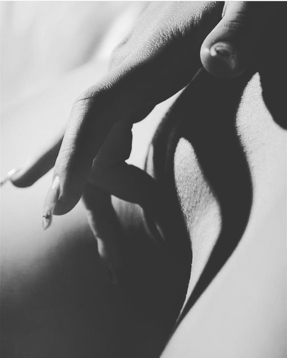 heatseeker_twts's tweet photo. REJECTED BY INSTAGRAM: Andrew Lucas photography https://t.co/h7QjoYTWR6