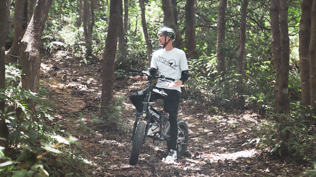 surpmax's tweet photo. Get your SURPMAX and to forests, mountains, swamps, snowfields, or to the beach!
#ultrahighundurance #fastcharging #foldableelectricbike #mountainbike #bicycle #connectedbeforehand 
https://t.co/Mp9Bgn8ZJt https://t.co/pEe3pvFA5S