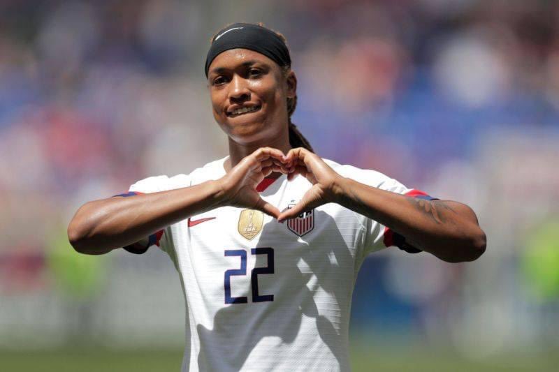 godlovessoccer's tweet photo. I'm not just working for myself anymore. I'm working for my kid as well, someone who's actually looking up to me on a whole other level than the younger generation. - Jessica McDonald

#quotes #soccerquote #youthsoccer #soccerball #soccergear #soccer #soccerkids #futbol https://t.co/ROBO74aiLb