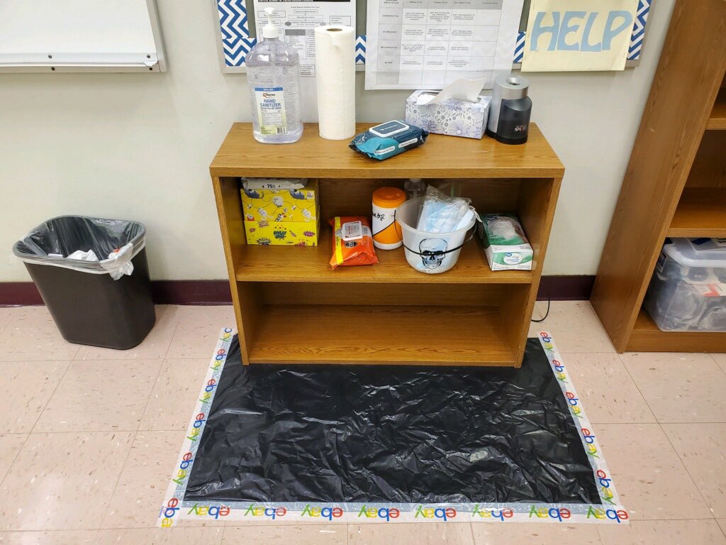 CarolNissen1's tweet photo. Another awesome teacher’s sanitation station. Jen Partridge. @TTMSCougars @RobertR04097298 @ttmspta @reimagine_bcps @DrFlem71 #CleanHandsCleanLife #BackToSchool https://t.co/lt6LuZt0S8