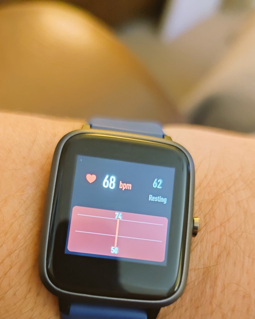 Firesnapper999's tweet photo. #GoogleFit app &amp; #VeryFitPro linked. Gfit "Heart Points", helps motivate me to hit target. Still a bit miffed I'll never break any Step targets tnx to limp. But will just keep caning the treader! 🚴💪 New exercise watch links to apps, resting bpm  has dropped over last year. https://t.co/pbeXkhgHEA