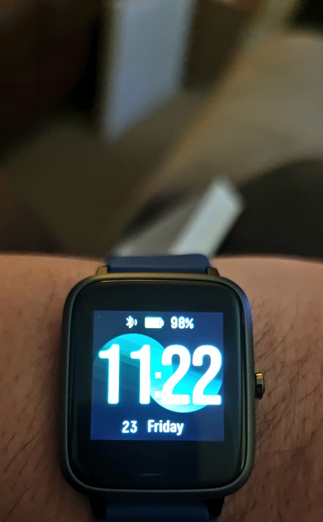 Firesnapper999's tweet photo. #GoogleFit app &amp; #VeryFitPro linked. Gfit "Heart Points", helps motivate me to hit target. Still a bit miffed I'll never break any Step targets tnx to limp. But will just keep caning the treader! 🚴💪 New exercise watch links to apps, resting bpm  has dropped over last year. https://t.co/pbeXkhgHEA