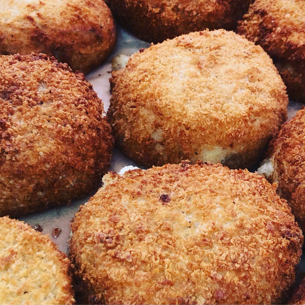 New to the menu today ... fishcakes with caper vinegrette @NBTNursing <a href="/NBTAnaesthesia/">North Bristol Trust Dept Anaesthesia</a> <a href="/SAU_NBT/">SAUNorthBristolNHS</a> <a href="/NBT_JDW/">NBTJuniorDrWellbeing</a> @NBTWellbeing <a href="/NBT_ICU/">Southmead ICU</a> <a href="/PandTNBT/">People Team at NBT</a> <a href="/NorthBristolNHS/">North Bristol NHS Trust</a> <a href="/SuperSouthmead/">Southmead Hospital Charity</a>