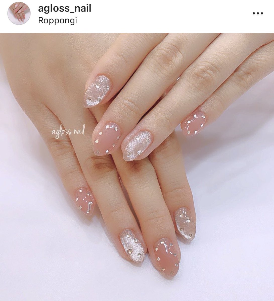 じゅんちゃん ネイル嫌いな男性にも褒められる男ウケ抜群のモテネイルをしてくれるのがアグロスネイル 大人可愛い上品なデザインで指が綺麗に見えるよ ブライダルネイルにもオススメ